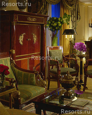 Hotel Four Seasons George V 41